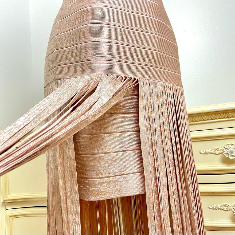 💔SOLD $2,350 Hervé Léger Selena Gold Fringe Gown - Picture 10 of 14